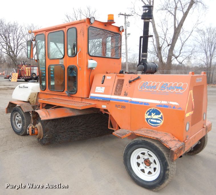 image for item DH4331 Broce RJT350 broom