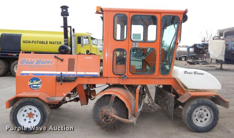 image for item DH4331 Broce RJT350 broom