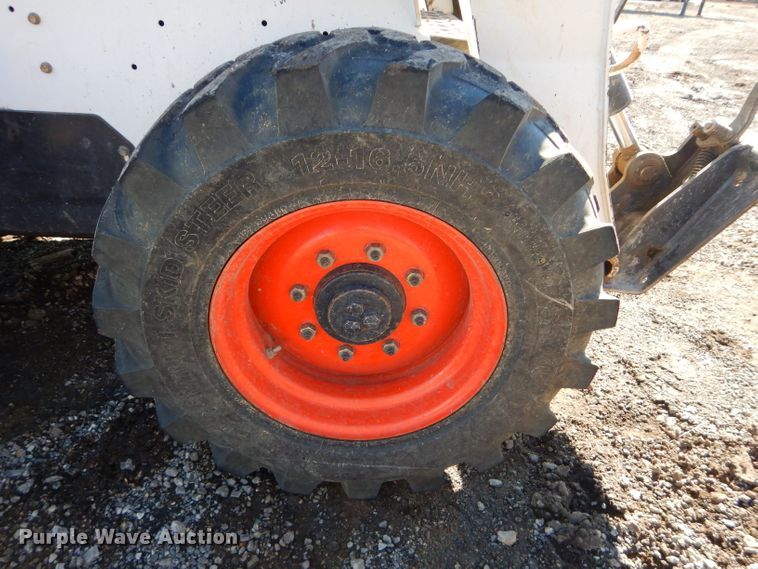 image for item DH4340 2008 Bobcat S250 skid steer