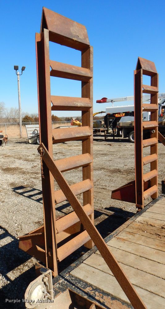 image for item DH4341 2002 Contrail C12 equipment trailer