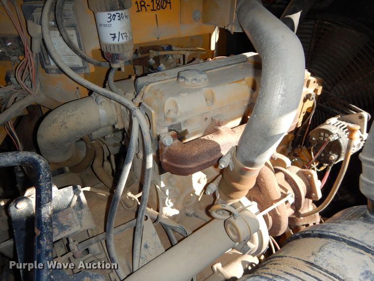 image for item DH4343 2004 Vermeer BC1400XL wood chipper