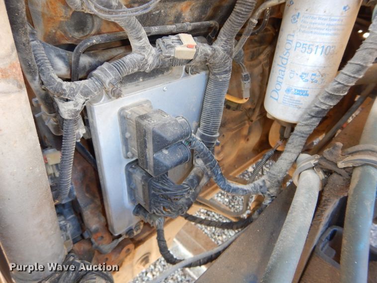 image for item DH4344 2006 Ford F750 Super Duty forestry bucket truck