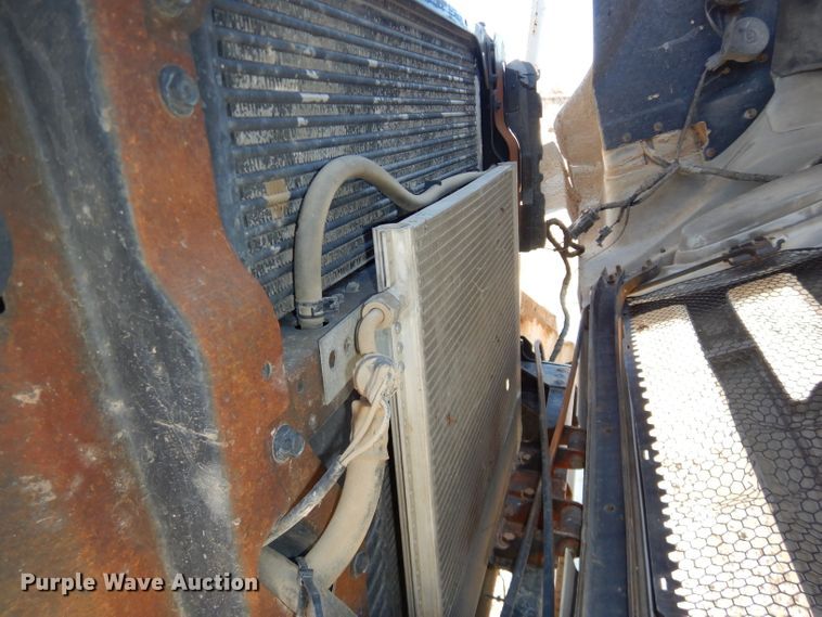 image for item DH4344 2006 Ford F750 Super Duty forestry bucket truck