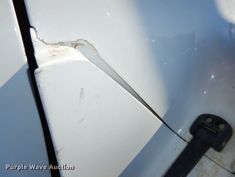 image for item DH4344 2006 Ford F750 Super Duty forestry bucket truck