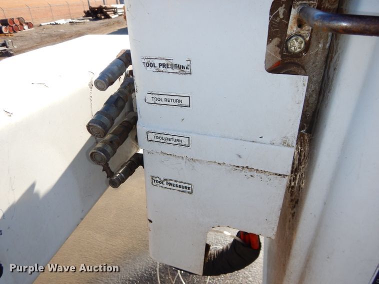 image for item DH4344 2006 Ford F750 Super Duty forestry bucket truck