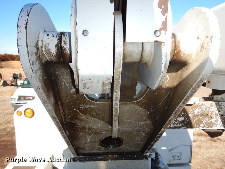 image for item DH4344 2006 Ford F750 Super Duty forestry bucket truck