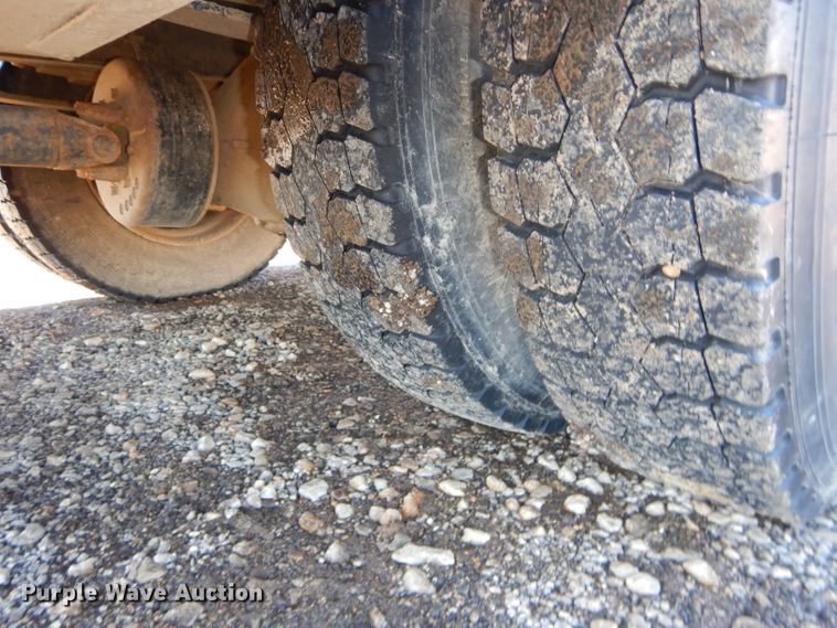 image for item DH4344 2006 Ford F750 Super Duty forestry bucket truck