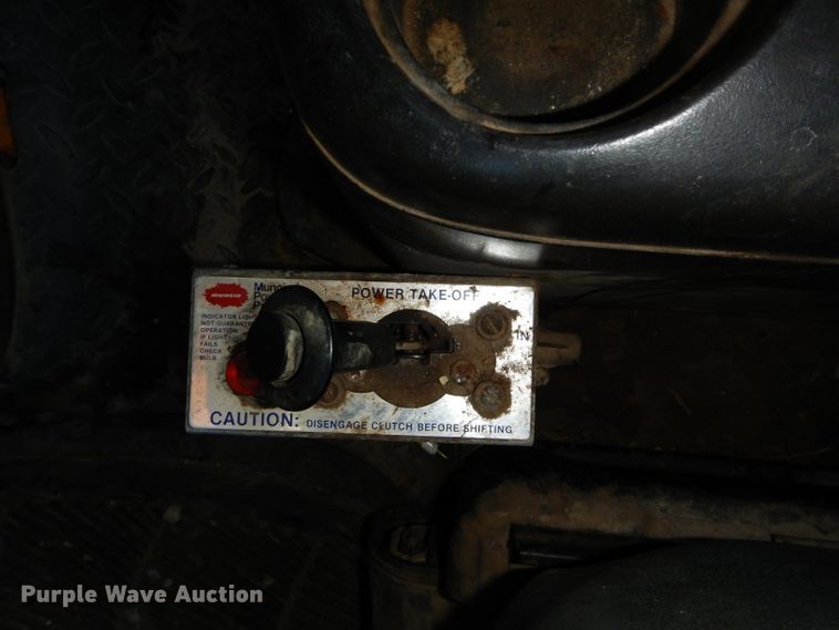 image for item DH4345 2007 Chevrolet C8500 bucket truck