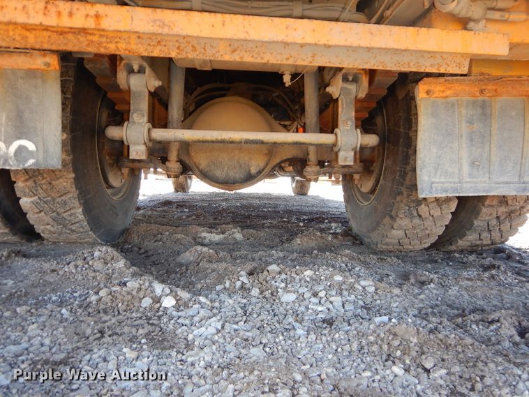 image for item DH4345 2007 Chevrolet C8500 bucket truck