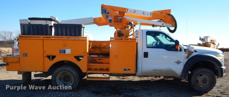image for item DH4346 2013 Ford F550 Super Duty bucket truck