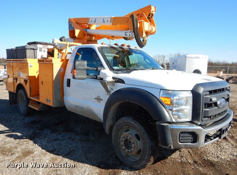 image for item DH4346 2013 Ford F550 Super Duty bucket truck