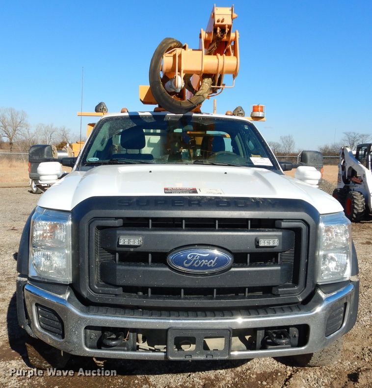 image for item DH4346 2013 Ford F550 Super Duty bucket truck