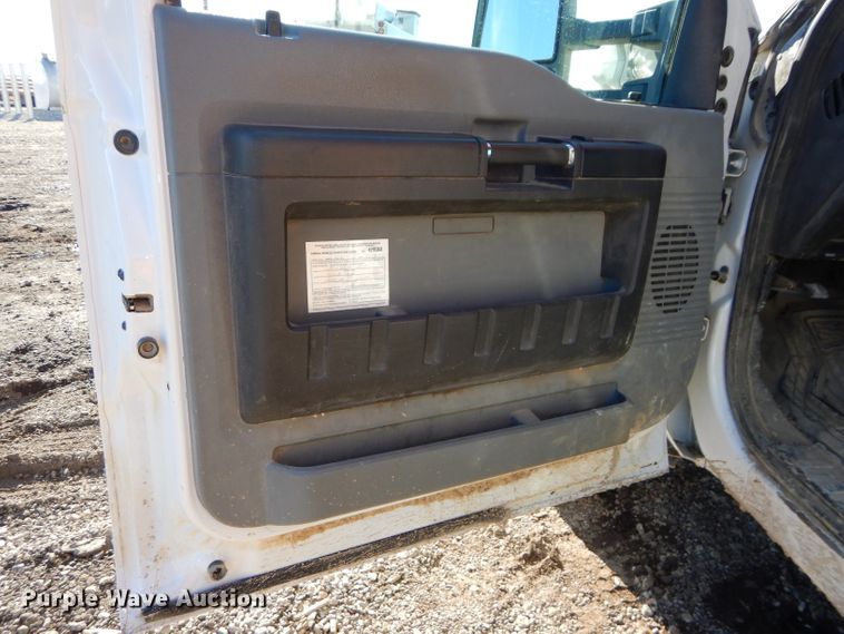 image for item DH4346 2013 Ford F550 Super Duty bucket truck