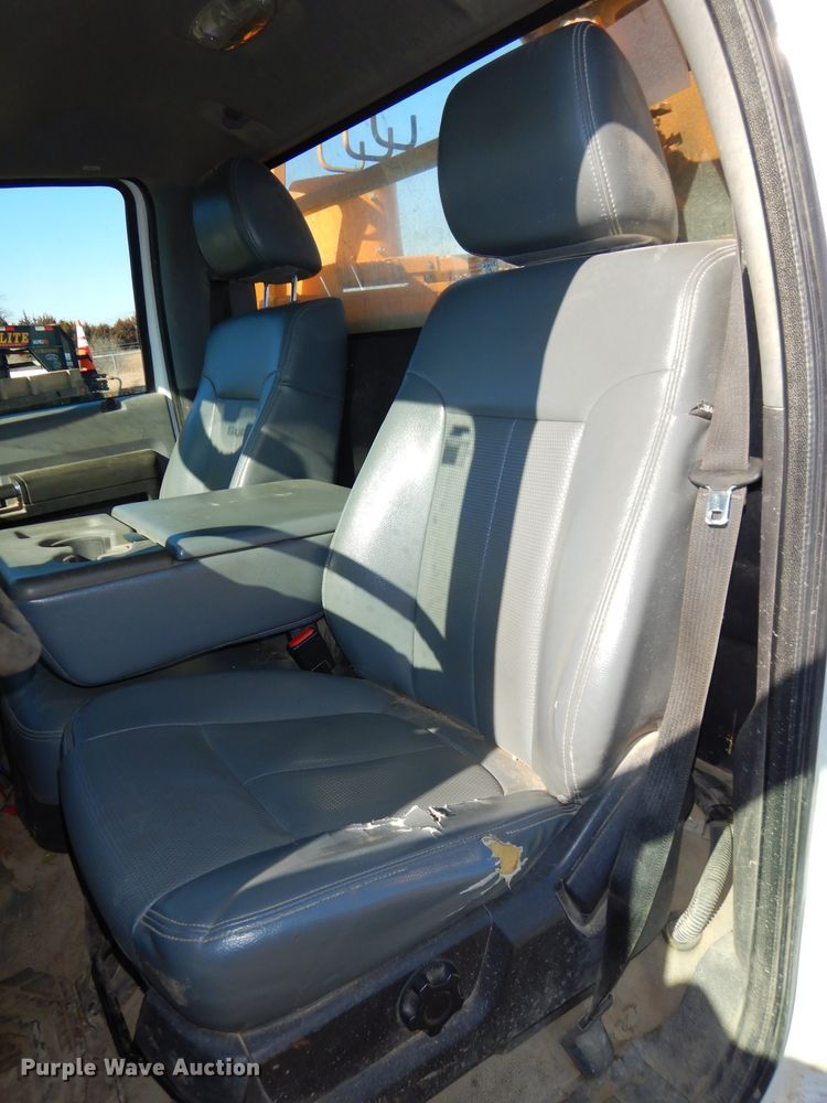 image for item DH4346 2013 Ford F550 Super Duty bucket truck