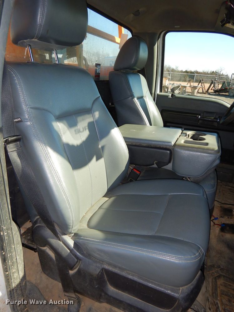 image for item DH4346 2013 Ford F550 Super Duty bucket truck