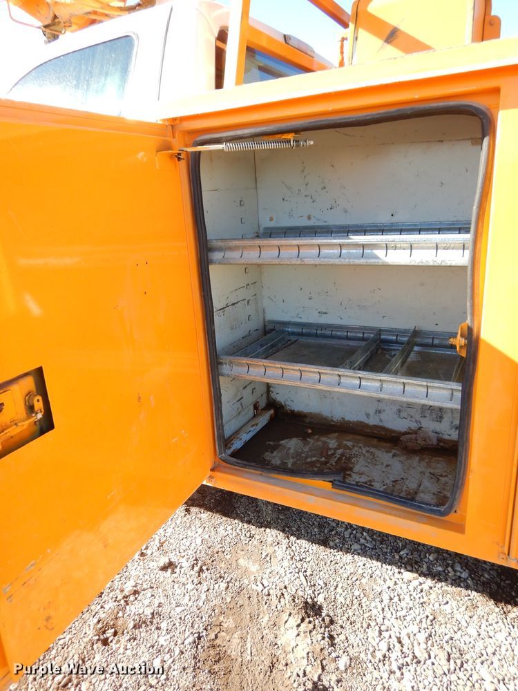 image for item DH4346 2013 Ford F550 Super Duty bucket truck