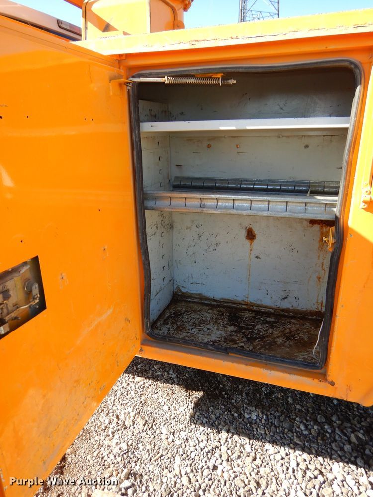 image for item DH4346 2013 Ford F550 Super Duty bucket truck