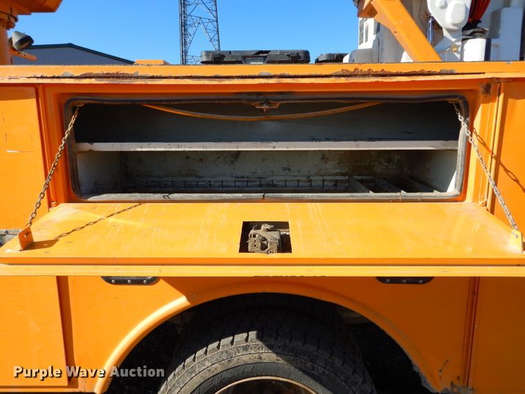 image for item DH4346 2013 Ford F550 Super Duty bucket truck
