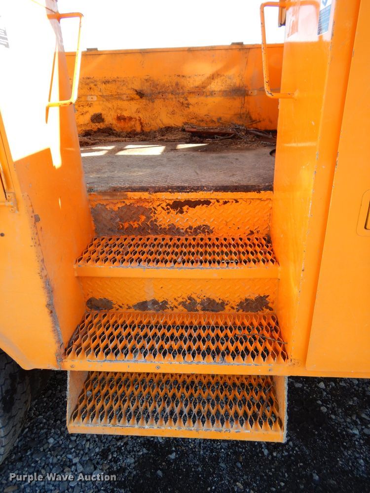 image for item DH4346 2013 Ford F550 Super Duty bucket truck