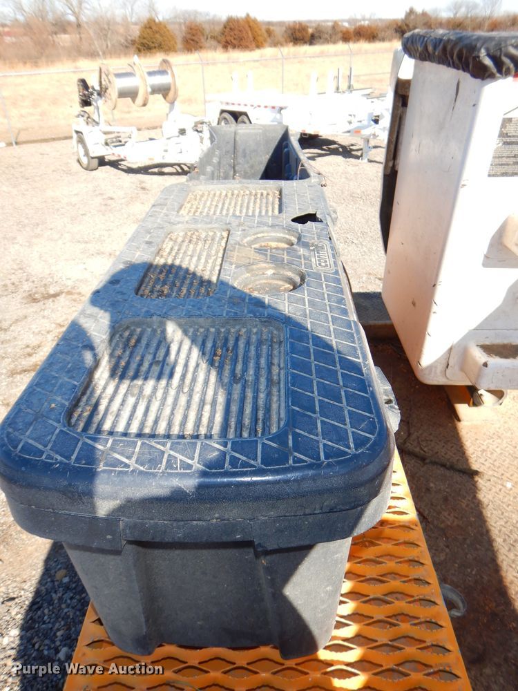 image for item DH4346 2013 Ford F550 Super Duty bucket truck