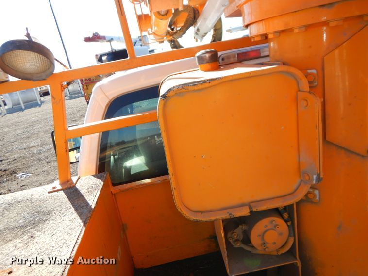 image for item DH4346 2013 Ford F550 Super Duty bucket truck