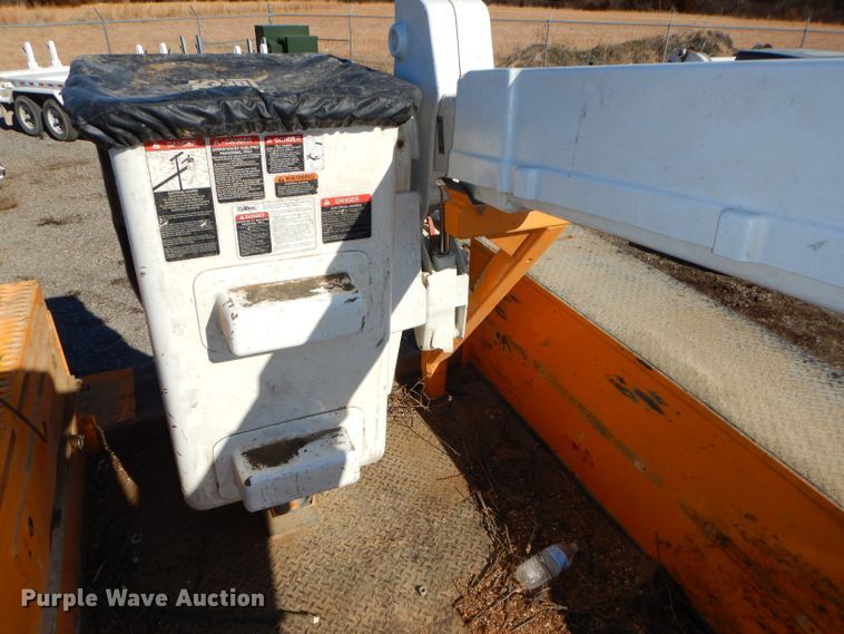 image for item DH4346 2013 Ford F550 Super Duty bucket truck