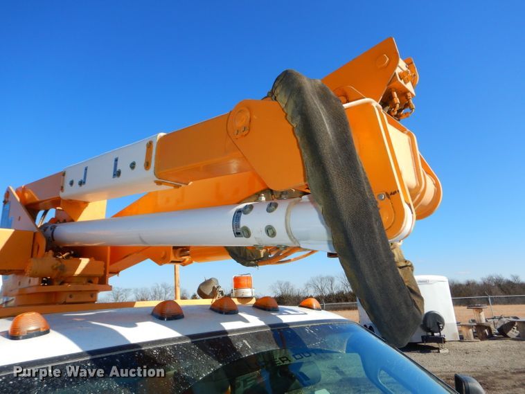 image for item DH4346 2013 Ford F550 Super Duty bucket truck