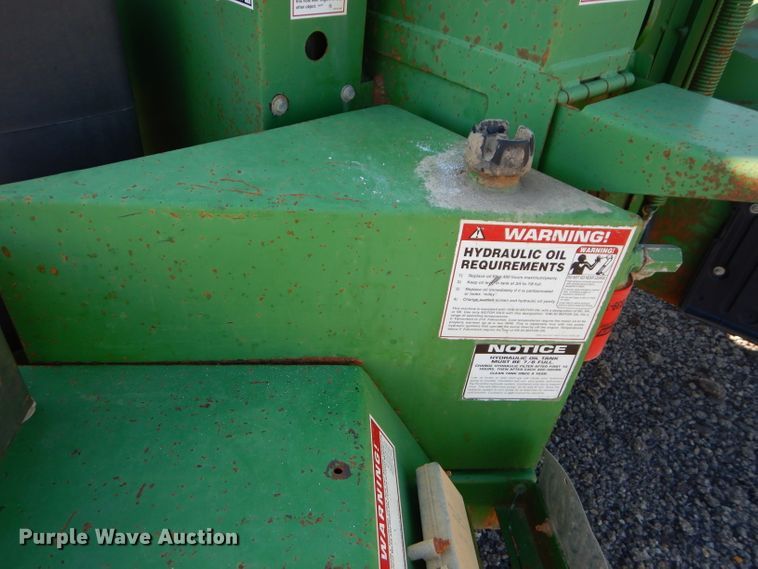 image for item DH4347 1998 Brush Bandit 250XP wood chipper