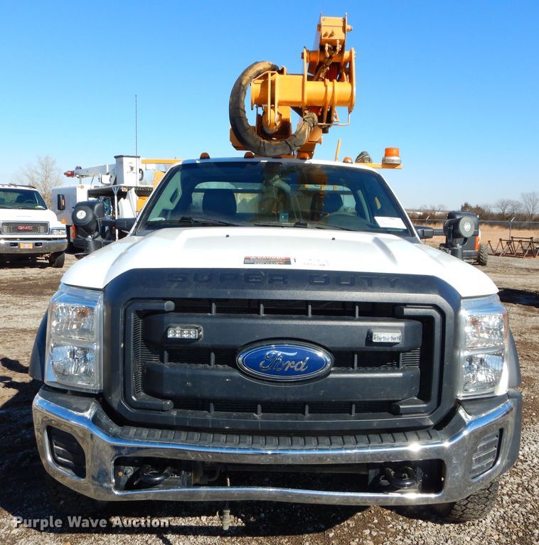 image for item DH4348 2013 Ford F550 Super Duty bucket truck