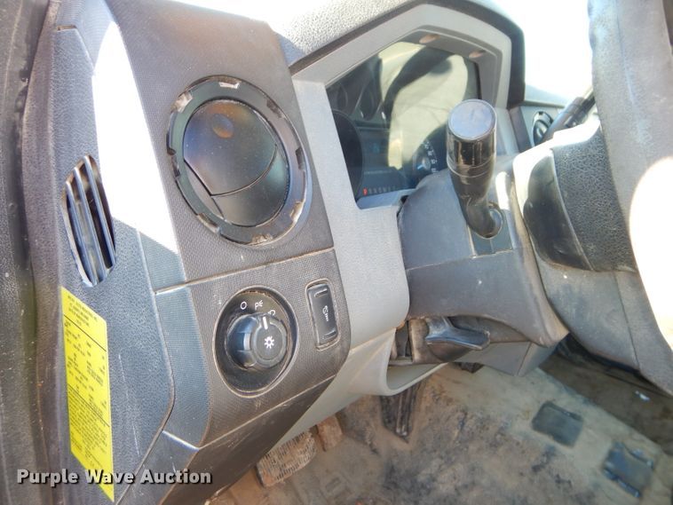 image for item DH4348 2013 Ford F550 Super Duty bucket truck