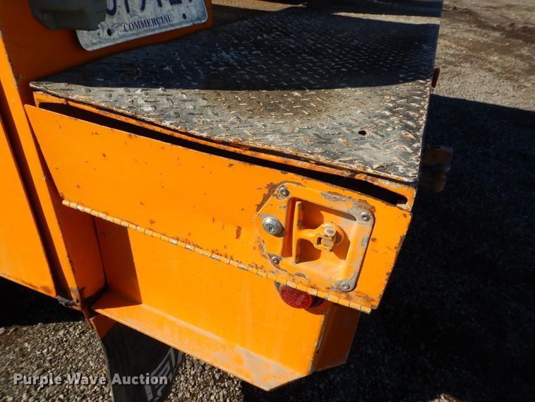 image for item DH4348 2013 Ford F550 Super Duty bucket truck