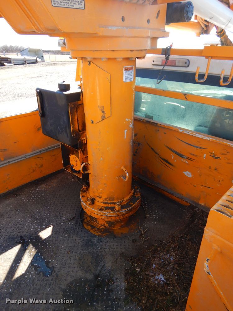 image for item DH4348 2013 Ford F550 Super Duty bucket truck