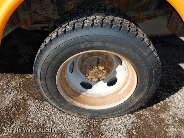 image for item DH4348 2013 Ford F550 Super Duty bucket truck