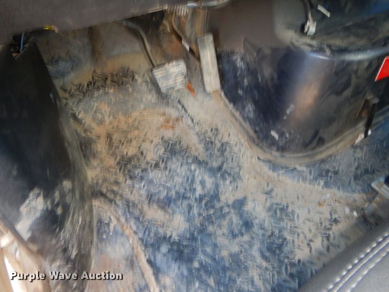 image for item DH4349 2006 Chevrolet C7500 bucket truck