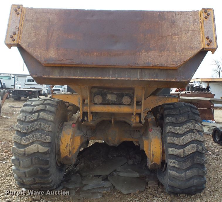 image for item DH7838 2002 Moxy MT31 articulated haul truck