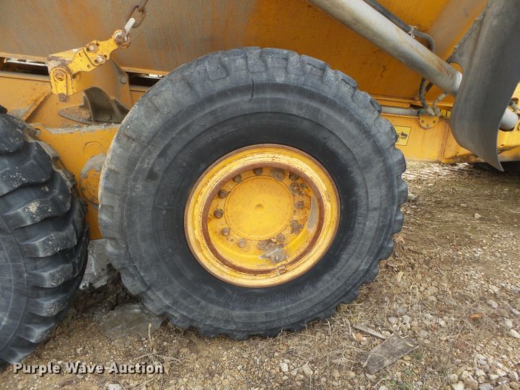 image for item DH7838 2002 Moxy MT31 articulated haul truck