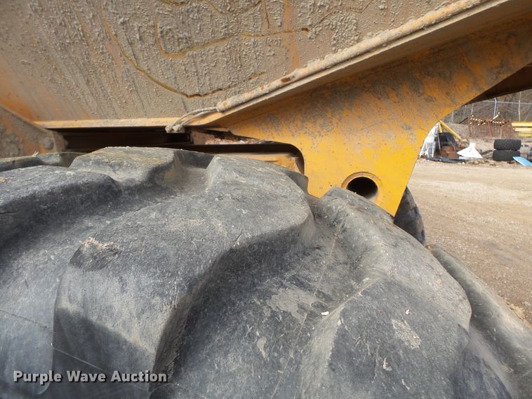 image for item DH7838 2002 Moxy MT31 articulated haul truck