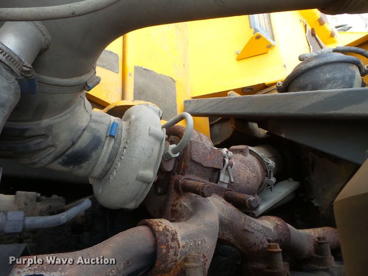 image for item DH7838 2002 Moxy MT31 articulated haul truck