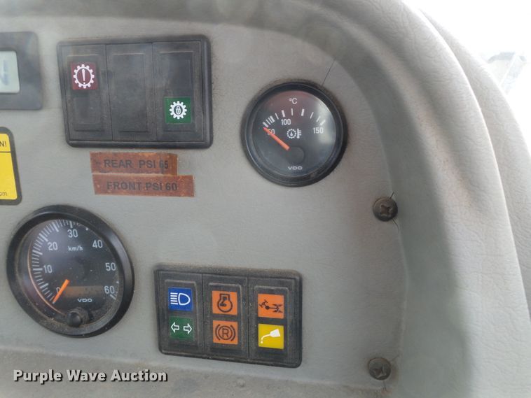 image for item DH7838 2002 Moxy MT31 articulated haul truck