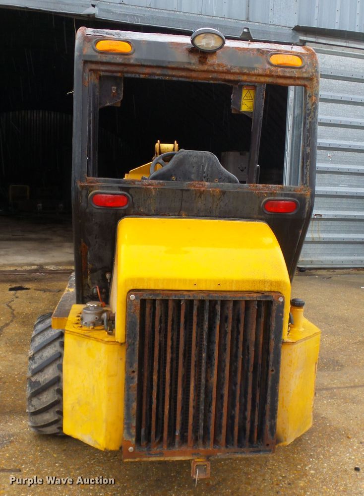 image for item DH7850 Willmar Wrangler 4560 wheel loader