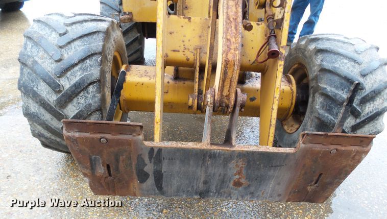 image for item DH7850 Willmar Wrangler 4560 wheel loader