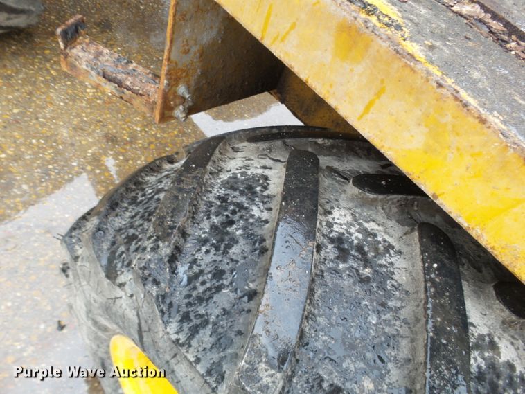 image for item DH7850 Willmar Wrangler 4560 wheel loader