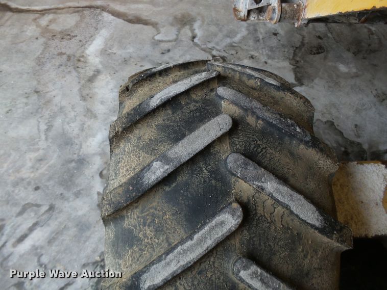 image for item DH7851 Willmar Wrangler 4550 wheel loader