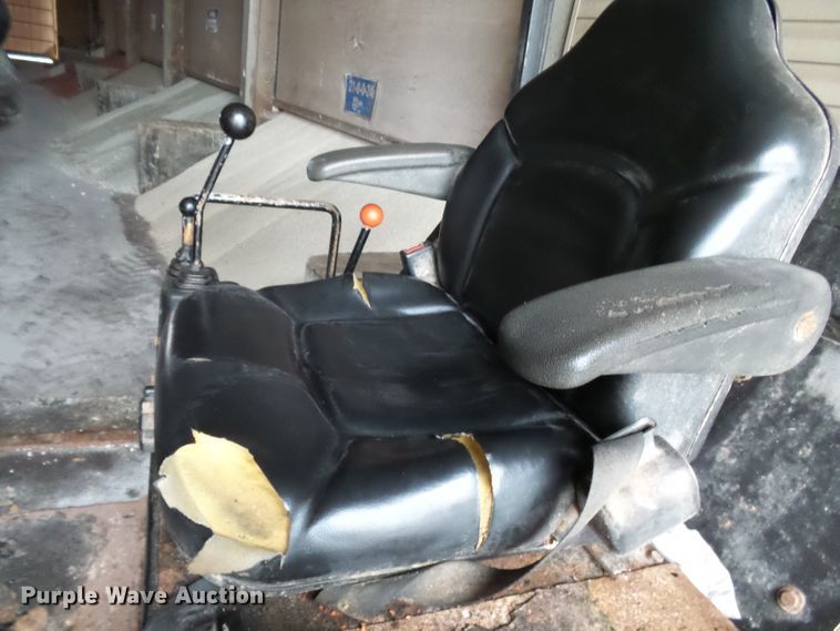 image for item DH7851 Willmar Wrangler 4550 wheel loader