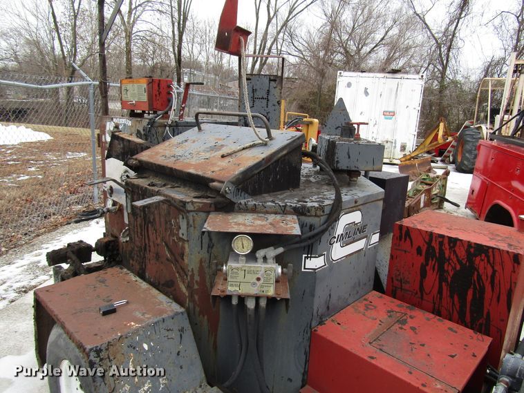 image for item DH8394 1999 Cimline 105DMA crack sealer