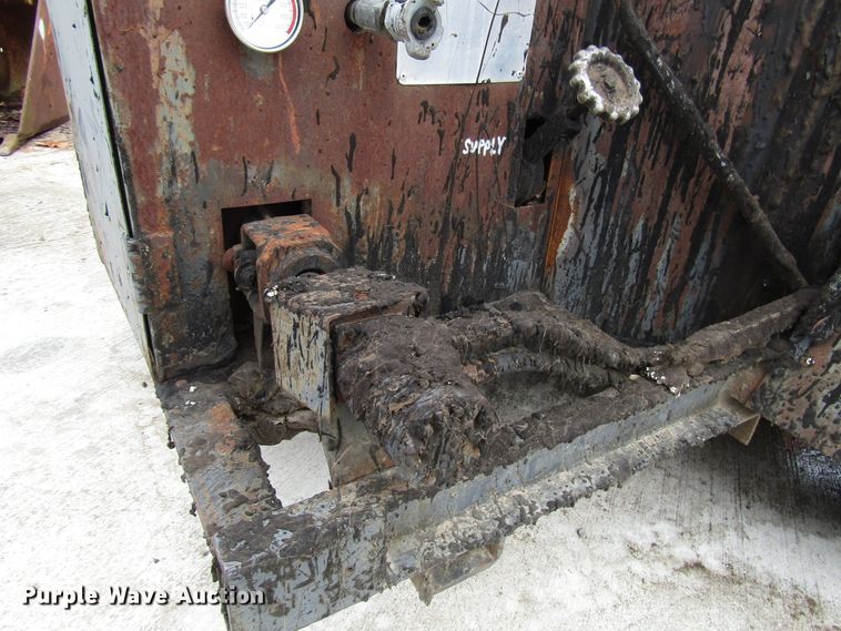 image for item DH8394 1999 Cimline 105DMA crack sealer