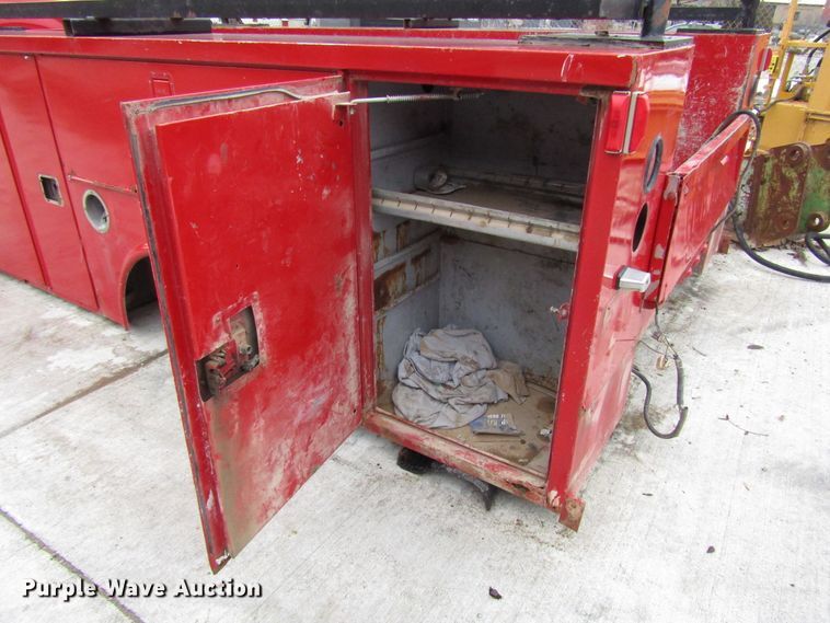 image for item DH8396 Reading U132ABDW-Y utility bed