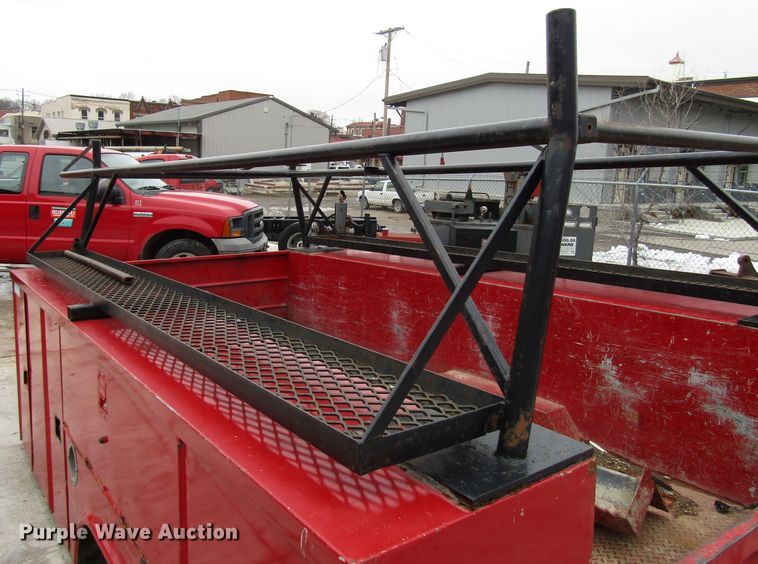 image for item DH8396 Reading U132ABDW-Y utility bed