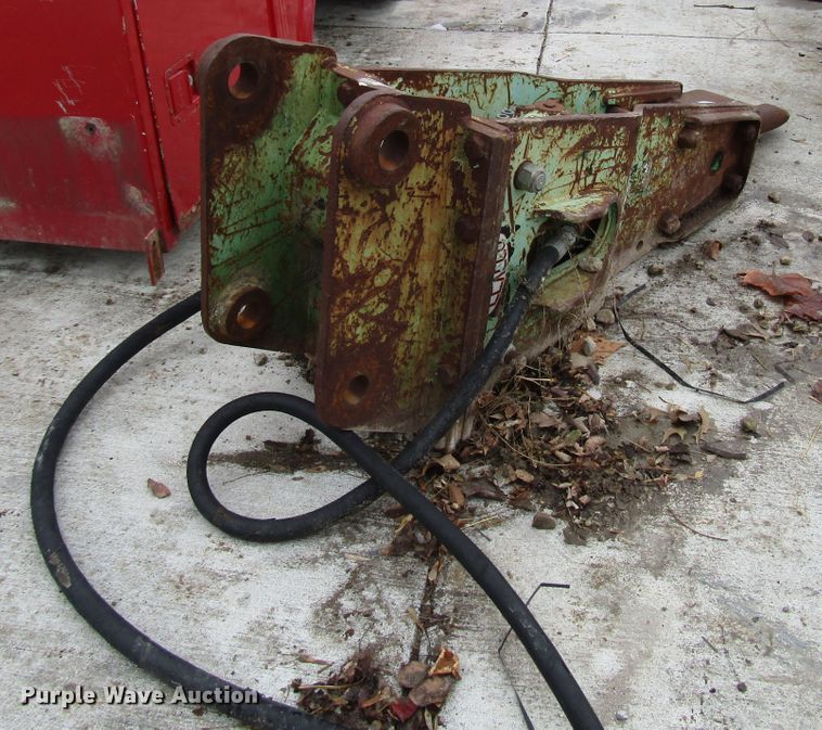 image for item DH8400 Backhoe breaker