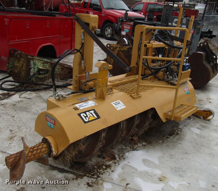 image for item DH8401 Huron 82SST skid steer trimmer